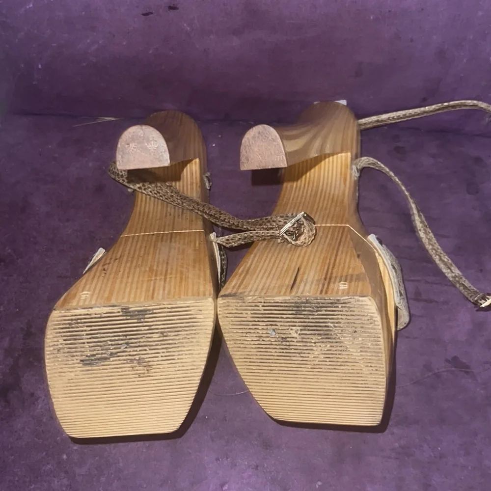 Vintage Like New Dallas Heights 7” platformWood Heels size 5 snake print leather